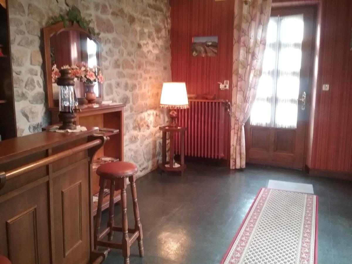 ferme de séjour verchalles Verchales-Soutro Extérieur photo